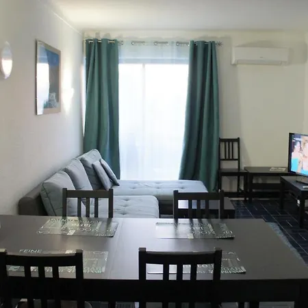 Casa Poente Da Aldeia * אלבופיירה