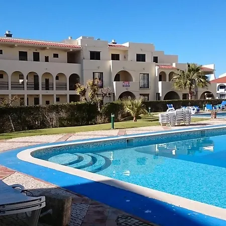 Casa Poente Da Aldeia אלבופיירה